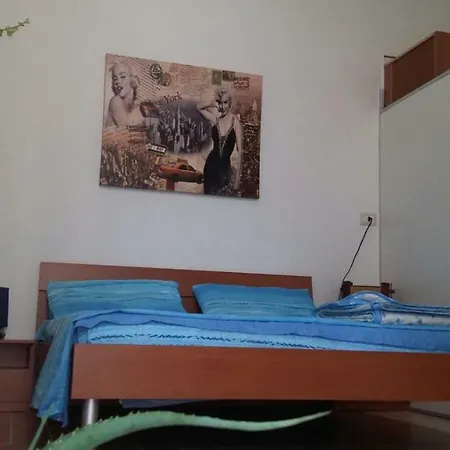 Interno -b- Couette-café Licata